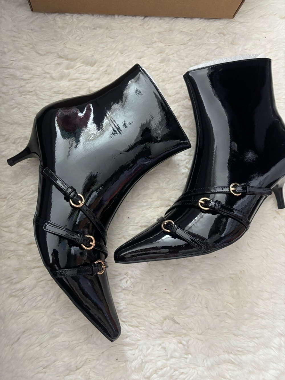 Coutgo Black Patent Pointed Toe Low Kitten Heel Ankle Boots Buckle Straps Size 7